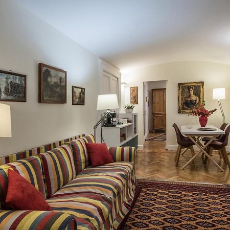 Bed and Breakfast Baru In Chiaia Neapol Zewnętrze zdjęcie
