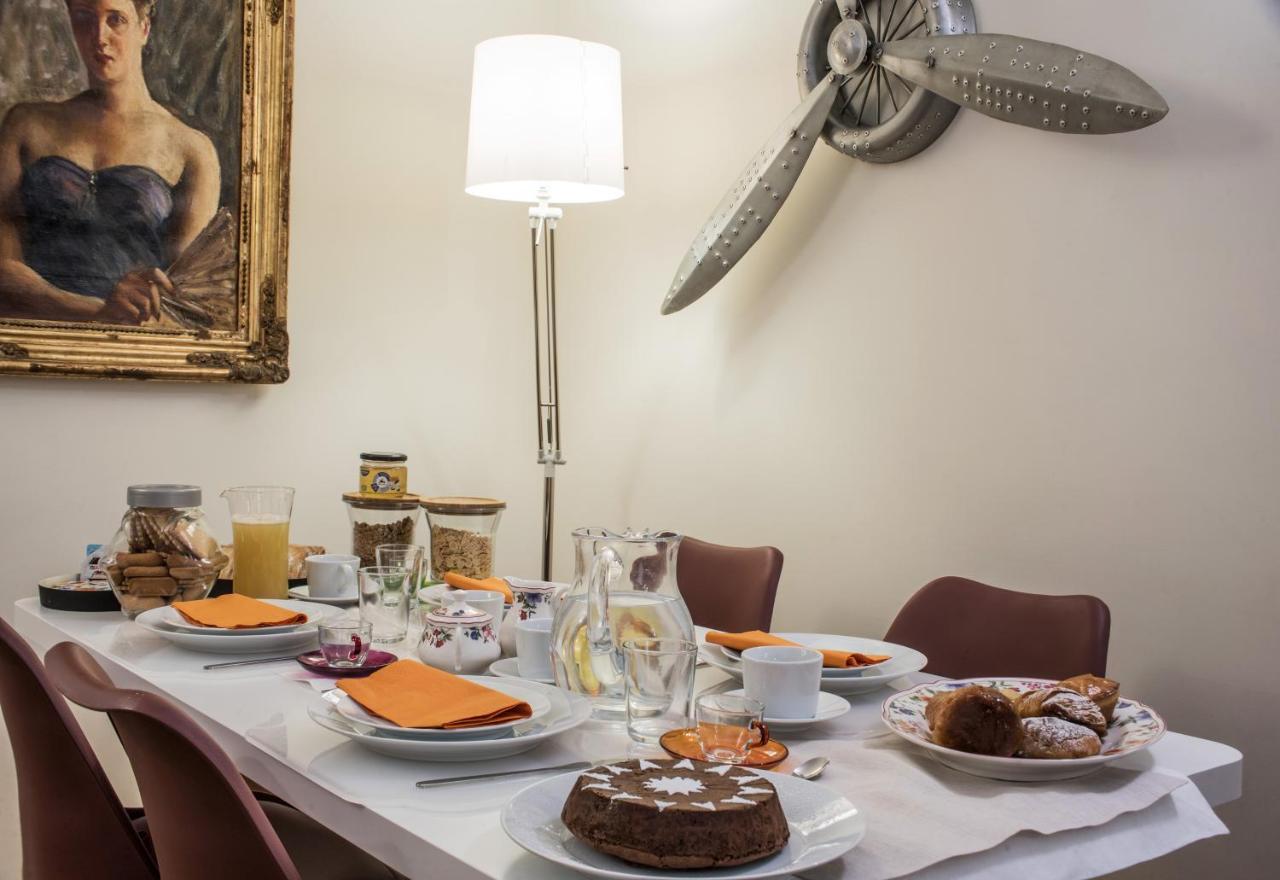 Bed and Breakfast Baru In Chiaia Neapol Zewnętrze zdjęcie