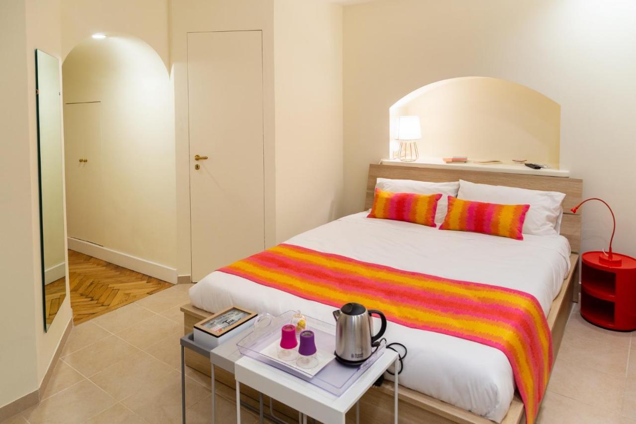 Bed and Breakfast Baru In Chiaia Neapol Zewnętrze zdjęcie
