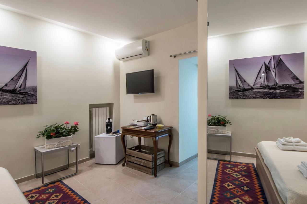 Bed and Breakfast Baru In Chiaia Neapol Zewnętrze zdjęcie
